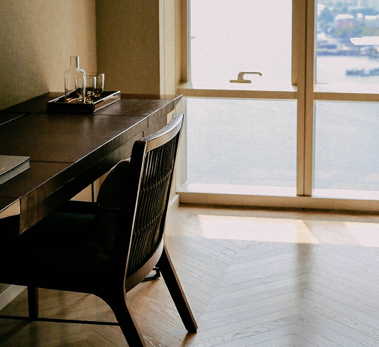 04-Upholstery Cleaning